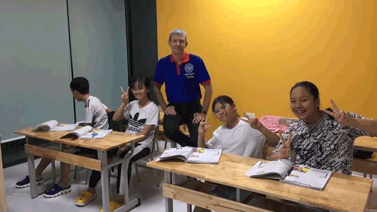 Trung tâm Ngoại ngữ Asia Hạ Long