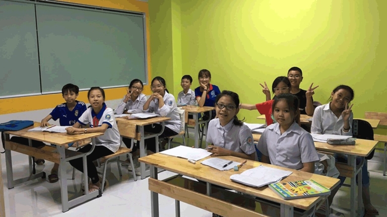 Trung tâm Ngoại ngữ Asia Hạ Long