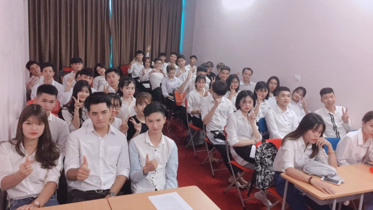 Hệ thống Giáo dục Quốc tế Aki