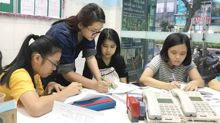 Trung Tâm Anh Ngữ REF