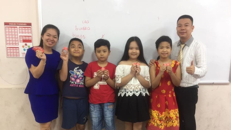 Trung tâm  Vương Quốc Anh Ngữ