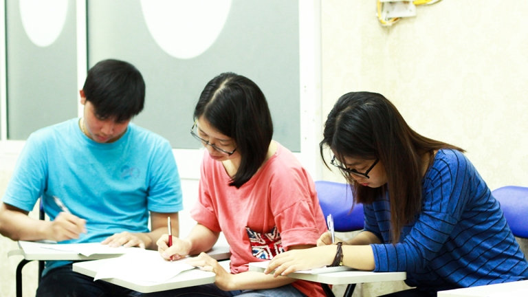 Trung tâm Simple English