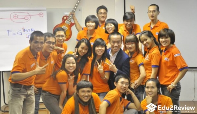 Awake Your Power có tiếng với những khóa học kĩ năng mềm và tiếng Anh Language Alive!