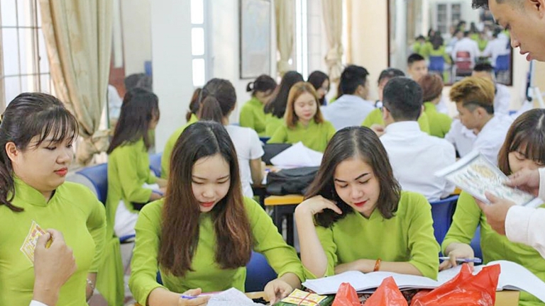 Trường Cao Đẳng Du Lịch Hà Nội