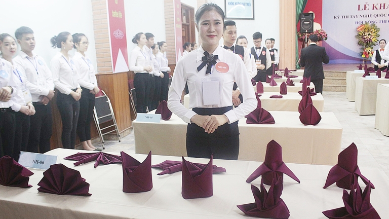 Trường Cao Đẳng Du Lịch Hà Nội