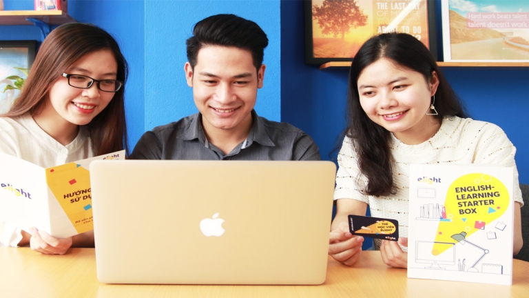 Trung tâm học tiếng Anh online - Elight