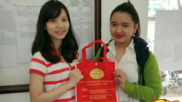 Trung tâm Ngoại ngữ - Tin học HUFLIT