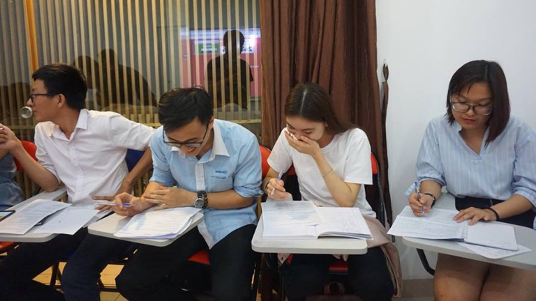 Trung tâm tiếng Anh KISS English