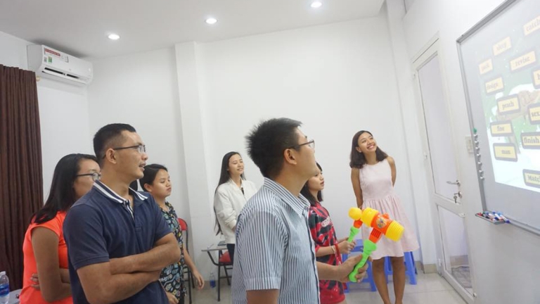 Trung tâm tiếng Anh KISS English