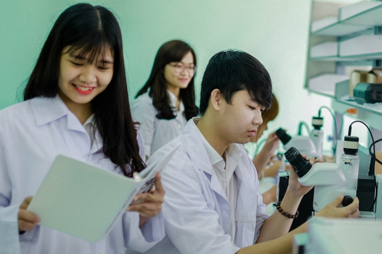 phan-hieu-dai-hoc-hue-tai-quang-tri-6