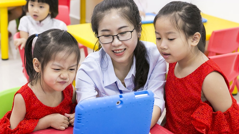 Trung Tâm Tiếng Anh Poly