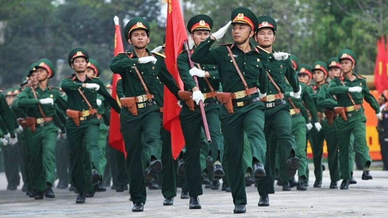 Trường Đại Học Nguyễn Huệ