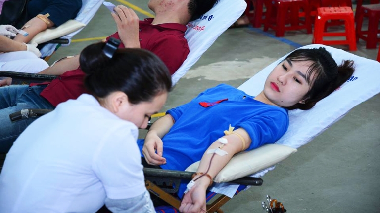 Trường Cao Đẳng Thương Mại