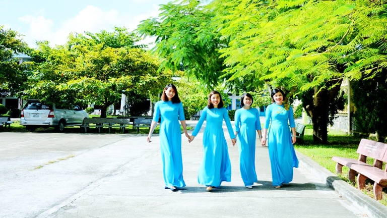 Trường Cao Đẳng Thương Mại