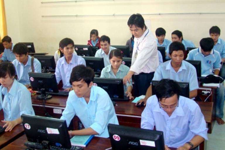 Mục tiêu trường năm 2020 sẽ trở thành một trường đại học ổn định trên cơ cấu tổ chức và nâng cao chất lượng giảng dạy, cơ sở vật chất và hoạt động đào tạo, nghiên cứu (Nguồn: Nguồn: CĐCĐ Cà Mau)