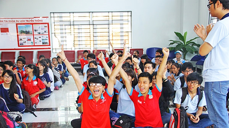 Trường Cao đẳng Bách Việt