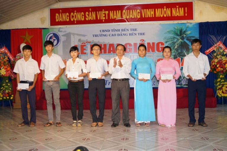 Lễ khai giảng tại trường