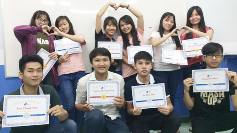 Trung Tâm Anh Ngữ  TOME