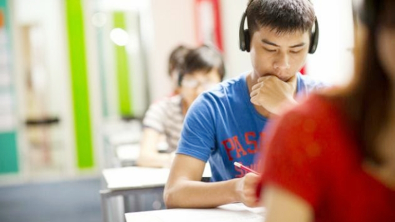 Trung Tâm Anh Ngữ Aroma - Tiếng Anh Cho Người Đi Làm