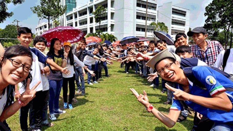 Trung Tâm Ngoại Ngữ Trường Đại Học Sư Phạm Kĩ Thuật TP. HCM