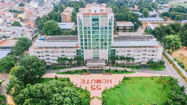 Trung Tâm Ngoại Ngữ Trường Đại Học Sư Phạm Kĩ Thuật TP. HCM