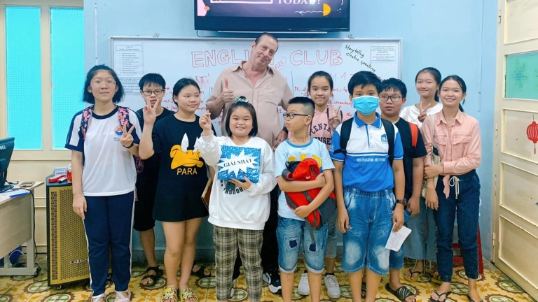 Trung tâm Anh ngữ Quốc tế Việt Mỹ - VAIC