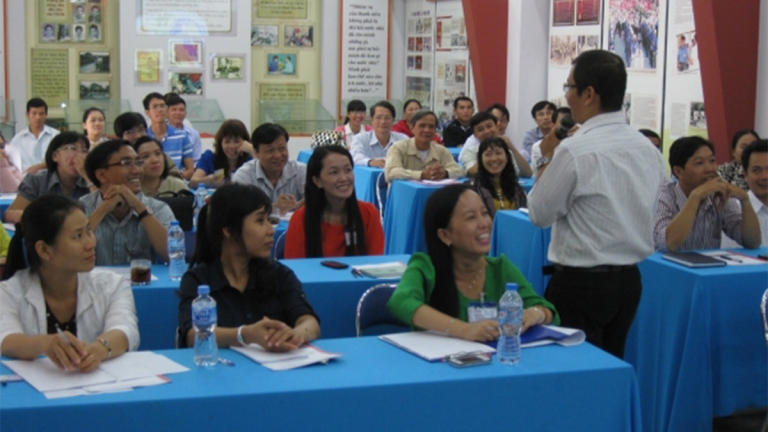 Trung tâm Huấn luyện Kỹ năng sống Phù sa đỏ