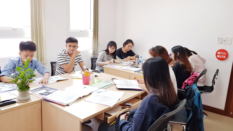 Trung tâm Ngoại ngữ REX EDU