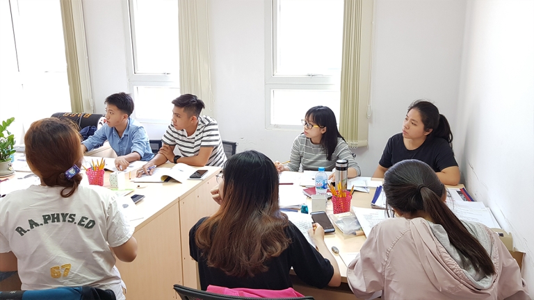 Trung tâm Ngoại ngữ REX EDU