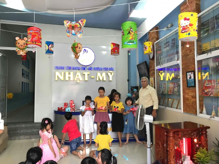 Trung tâm Ngoại ngữ Nhật - Mỹ