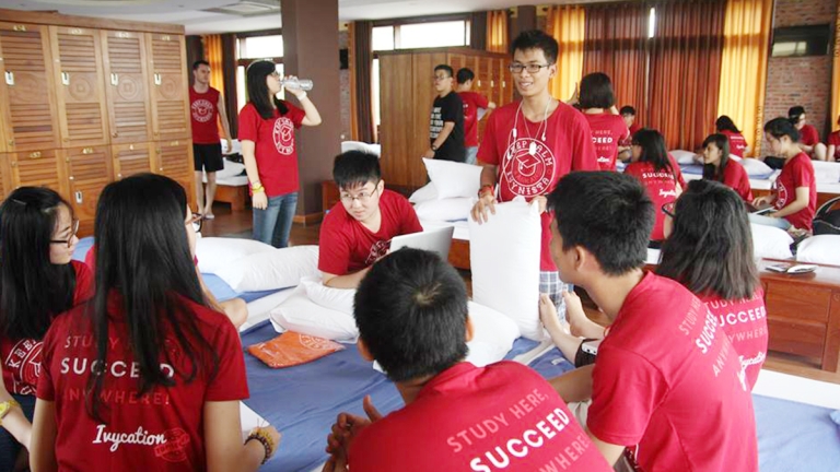 Trung Tâm IvyCation