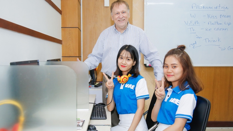 Trung tâm Ngoại ngữ VAE