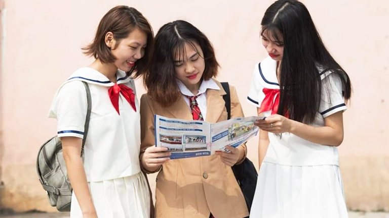 Trường Đại Học Công Nghệ Vạn Xuân