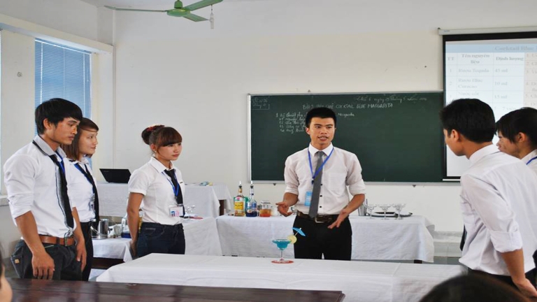 Trường Cao đẳng Văn hóa thể thao và du lịch Nguyễn Du	