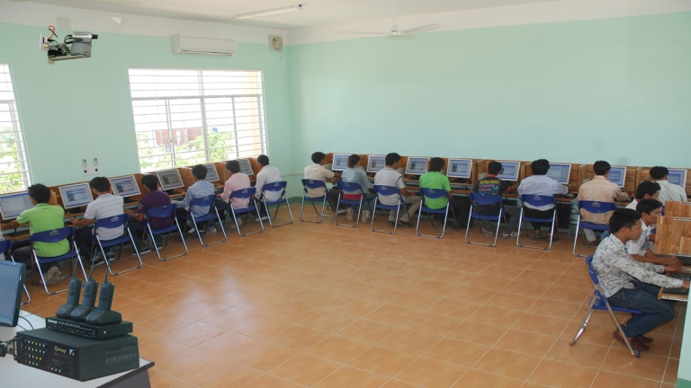 Trường Cao Đẳng Nghề Số 5