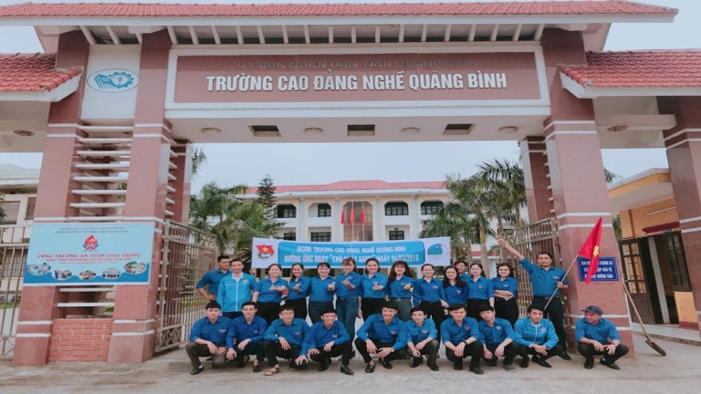 Trường Cao đẳng Quảng Bình