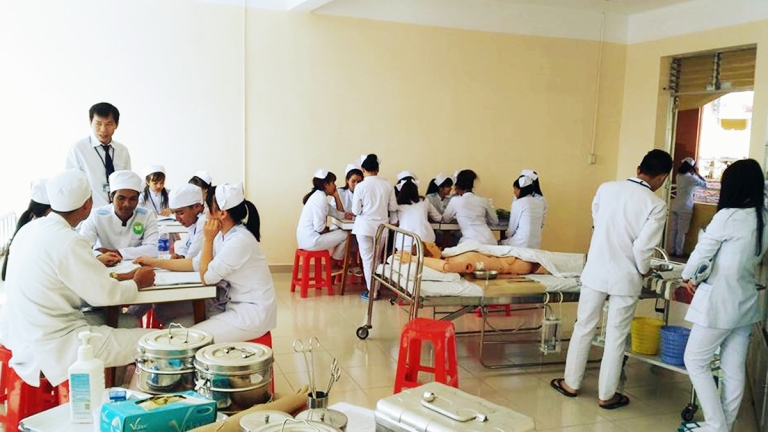 Trường Cao đẳng Y tế Lâm Đồng