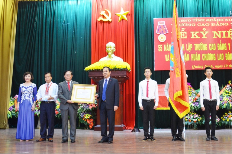 truong-cao-dang-y-te-quang-ninh-02