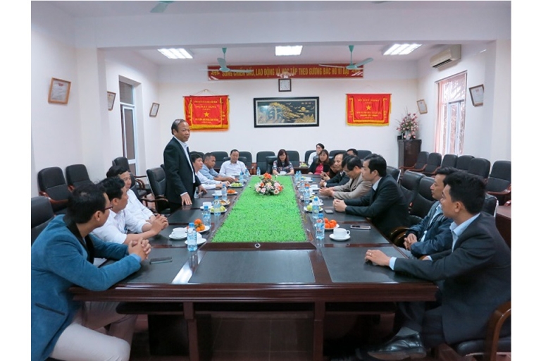 Đoàn công tác trường CĐ sông Đà thăm trường trung cấp nghiệp vụ kỹ thuật Hải Phòng