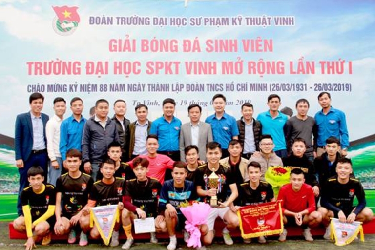 Hoạt động ngoại khóa