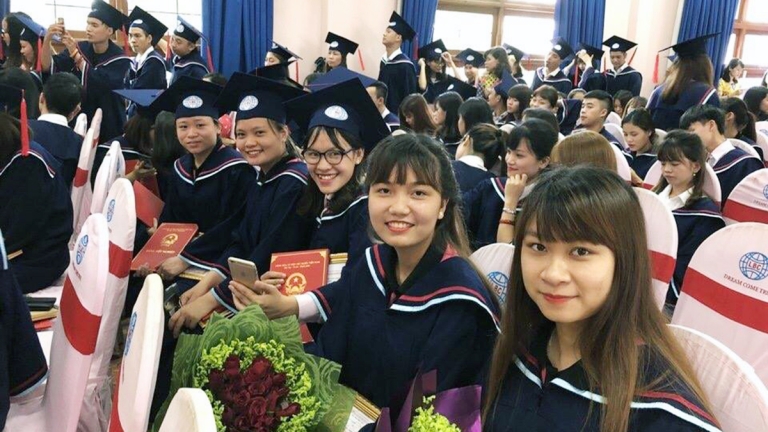 TRƯỜNG CAO ĐẲNG NGHỀ LONG BIÊN