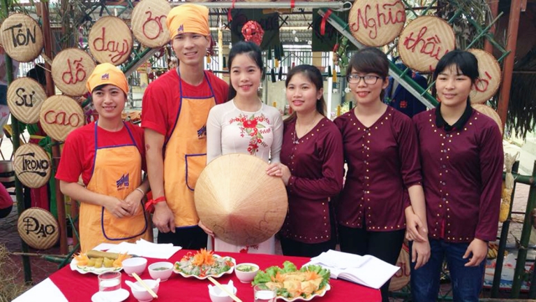 TRƯỜNG CAO ĐẲNG NGHỀ LONG BIÊN