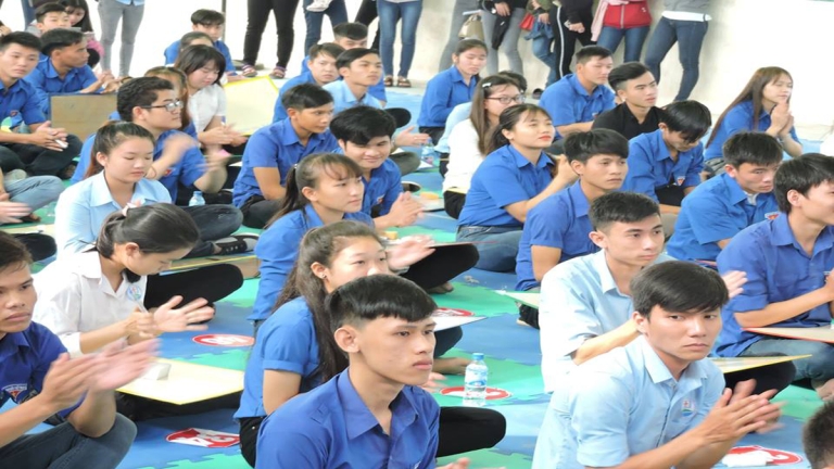 TRƯỜNG CAO ĐẲNG NGHỀ VIỆT - HÀN - QUẢNG NGÃI