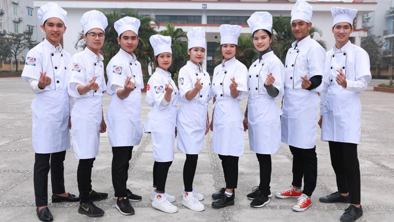 Trường Cao Đẳng Thương mại và Du lịch