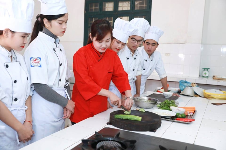 Sự tận tình trong cách giảng dạy của giáo viên trường
