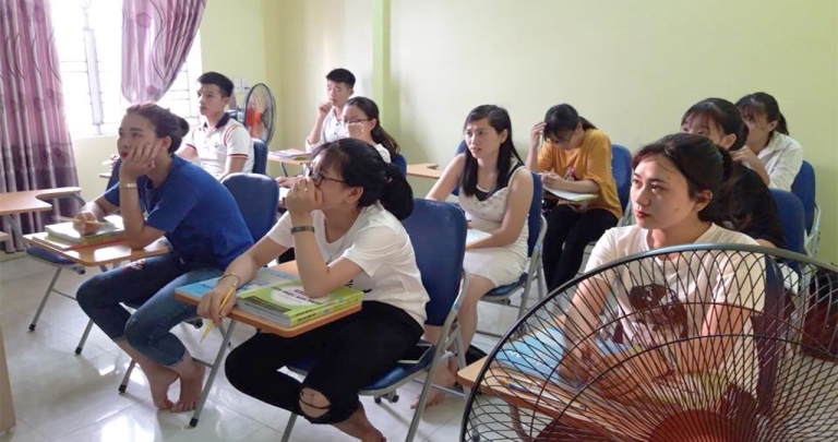 Trung Tâm Ngoại Ngữ Quốc Tế Đông Á