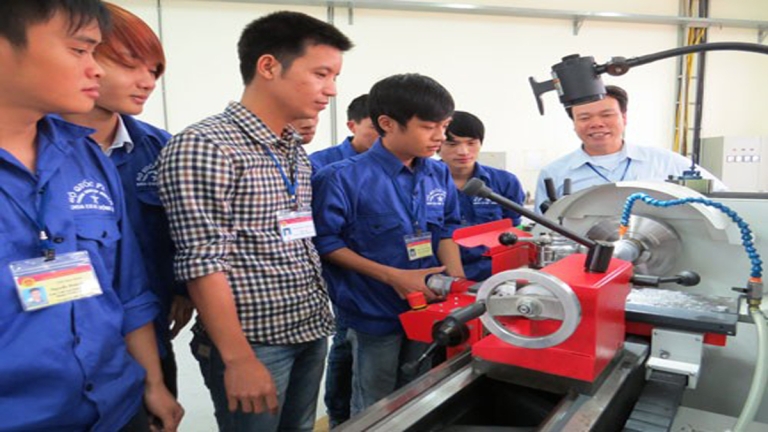 Trường Cao Đẳng Nghề Số 19 - Bộ Quốc Phòng