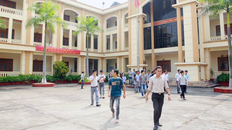Trường Cao đẳng nghề Thương mại và Công nghiệp