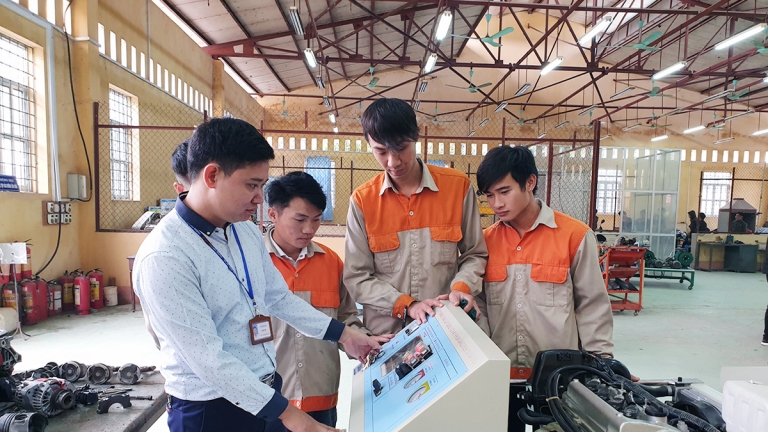 Trường Cao Đẳng Nghề Lào Cai