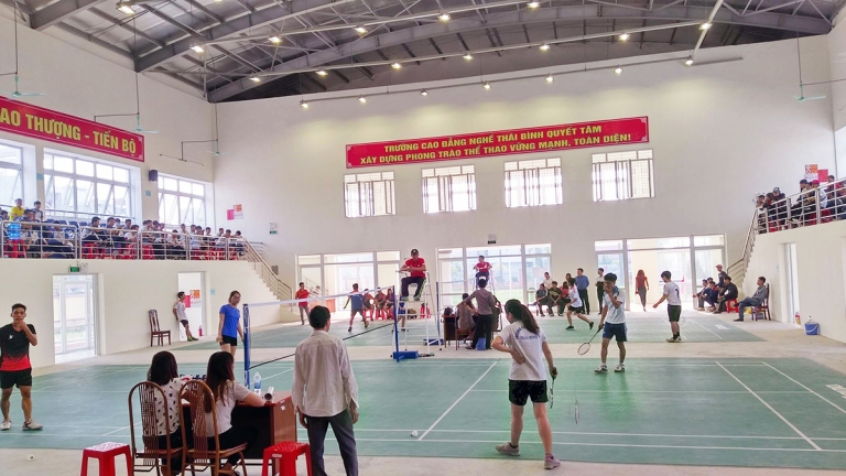 TRƯỜNG CAO ĐẲNG NGHỀ THÁI BÌNH 